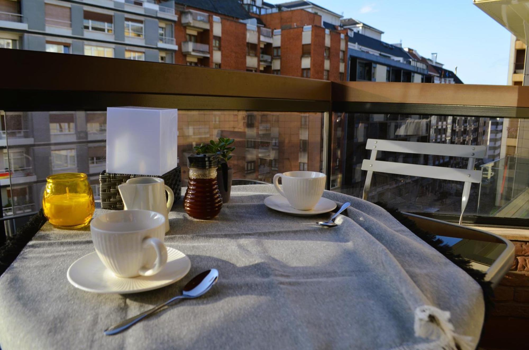 Apartmán Explora Oviedo A Pie Exteriér fotografie
