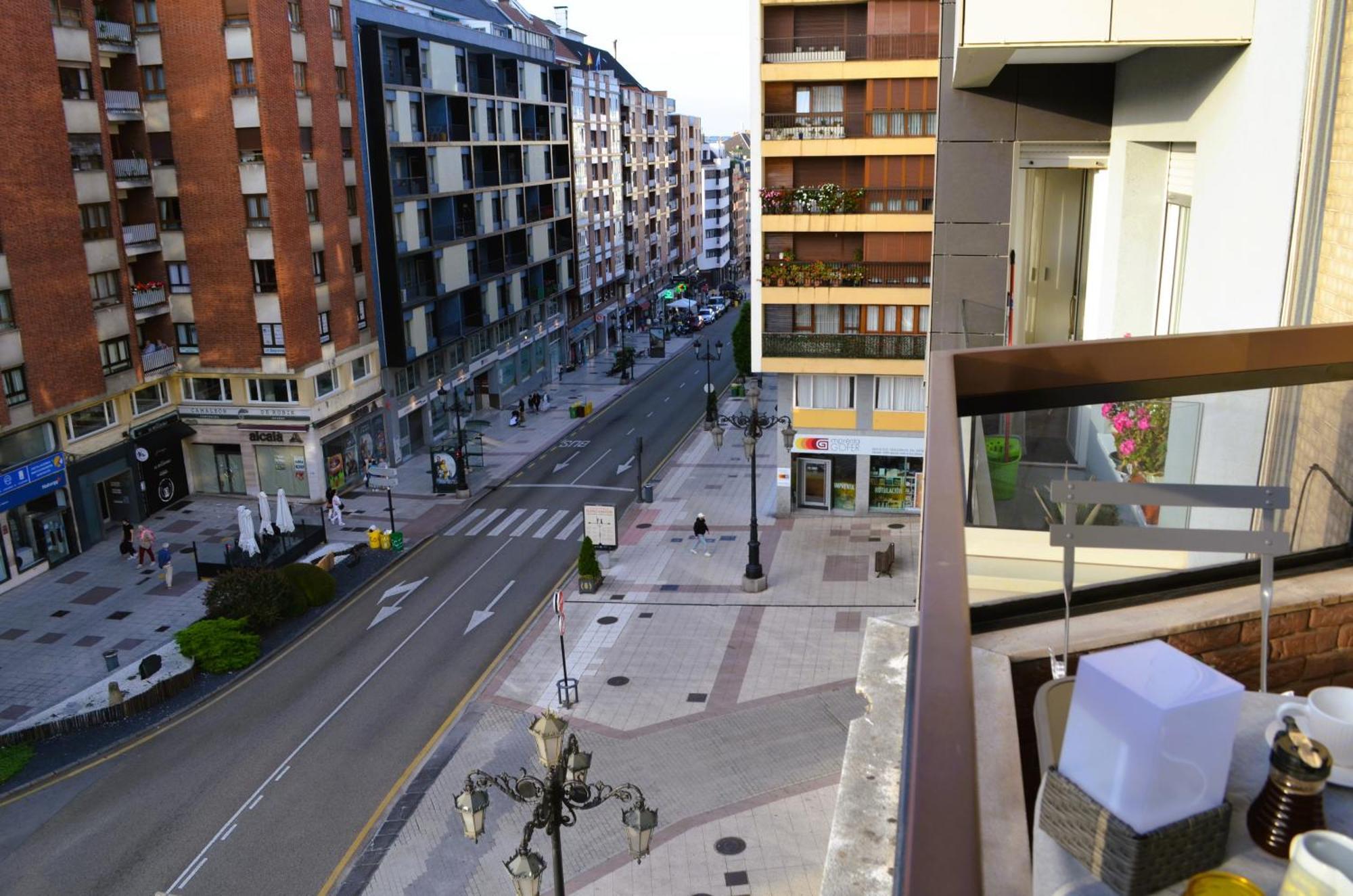 Apartmán Explora Oviedo A Pie Exteriér fotografie